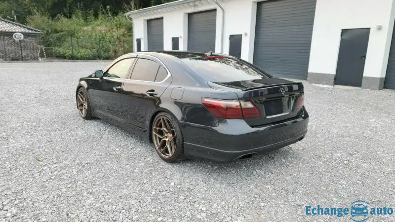 Lexus LS 460 HKS GT Supercharger