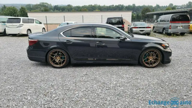 Lexus LS 460 HKS GT Supercharger