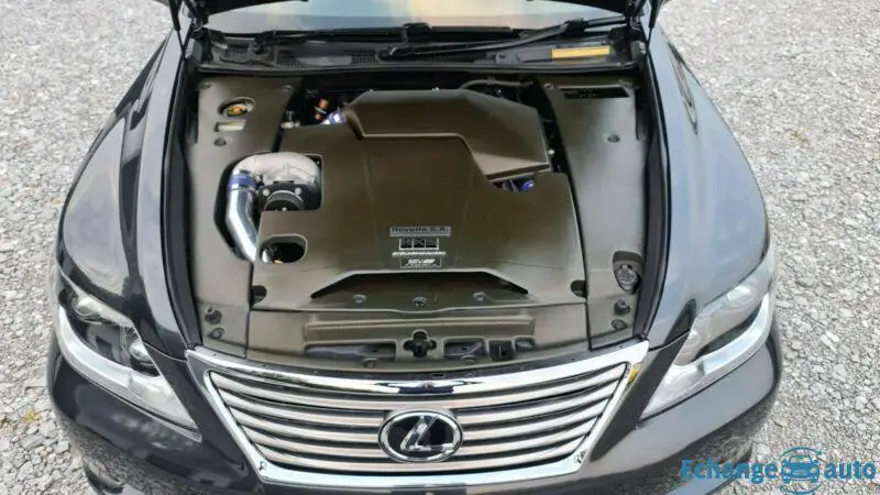 Lexus LS 460 HKS GT Supercharger