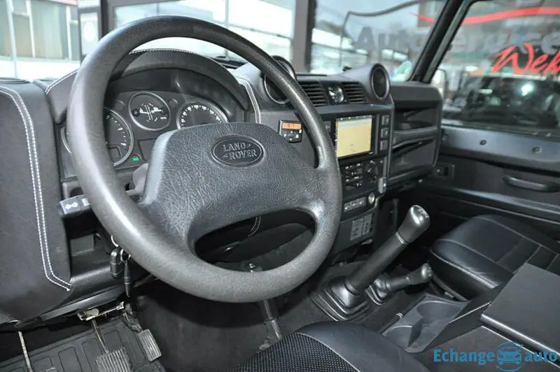 Land Rover Defender 110 PickUp KAHN-DESIGN