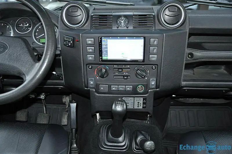 Land Rover Defender 110 PickUp KAHN-DESIGN