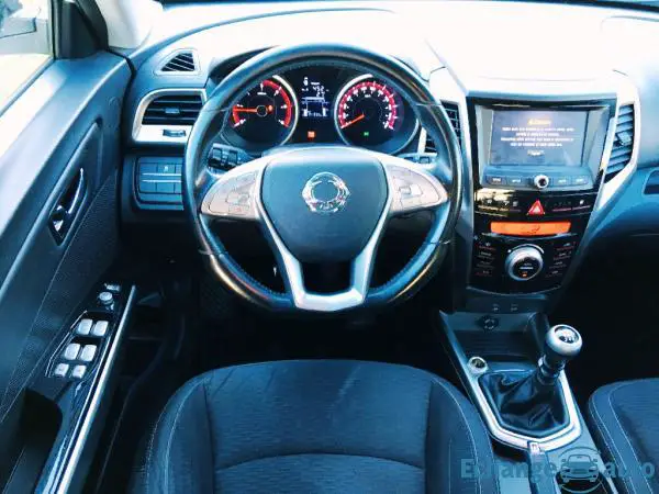 SSANGYONG TIVOLI 160 e-XDi 115 4WD Sport