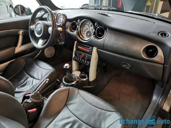 MINI CABRIOLET Cooper S 163ch 1.6i 16v CUIR/CLIM/JA/XENON