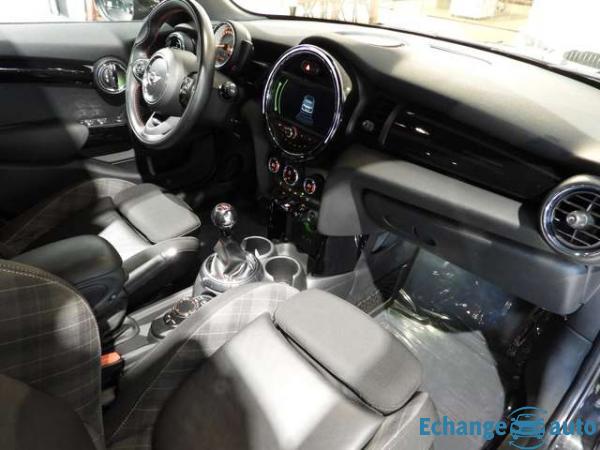 MINI COOPER D 112ch SIEGESSPORT/TOIPANO/CLIM/PDC/GPS/REGVIT/BLTH/JA/XENON/1MAIN/GAR12MOIS