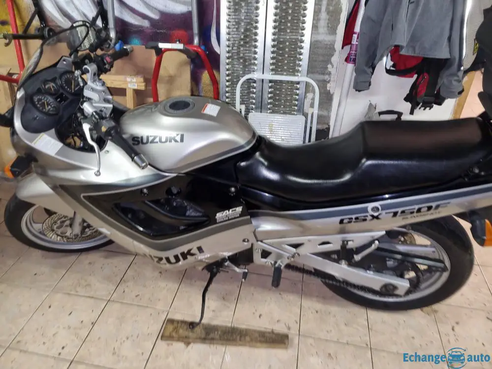 SUZUKI 750 GSXF