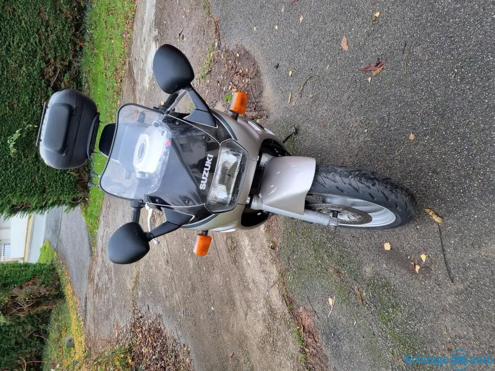 SUZUKI 750 GSXF