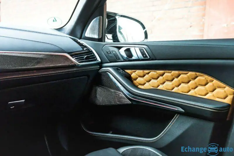 BMW MANHART MHX5 700 Limited 01/10