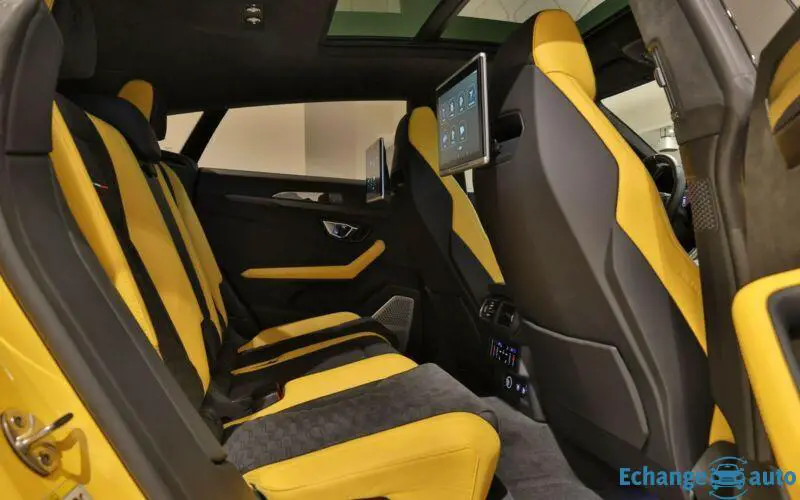 Lamborghini URUS MANSORY VENATUS