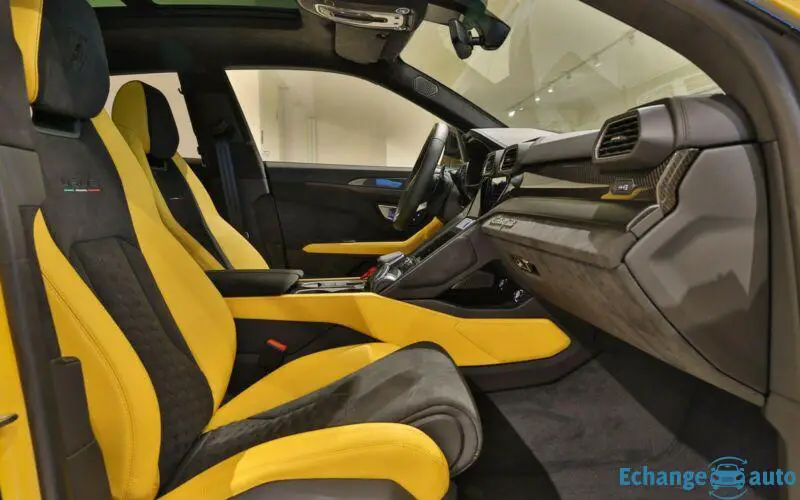 Lamborghini URUS MANSORY VENATUS