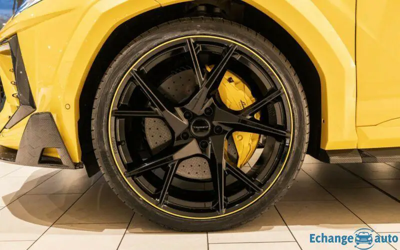 Lamborghini URUS MANSORY VENATUS