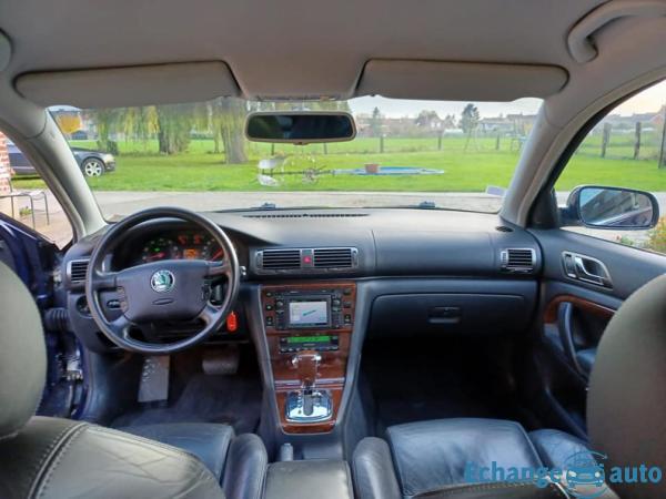 SKODA SUPERB 2.8 V6 193ch BVA/CUIRCHAUF/XENON/PDC/REGUL/COMBINEFILTE/GPS/BLTH/JA/GAR6M