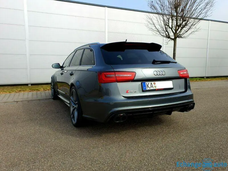 Audi RS6 Akrapovic MTM