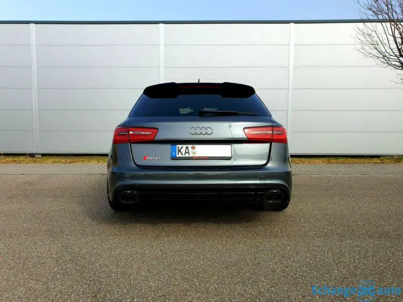 Audi RS6 Akrapovic MTM