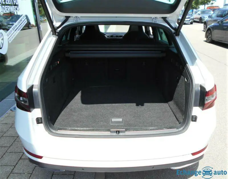 Skoda Superb Combi SportLine 2,0 TDI  MTM!