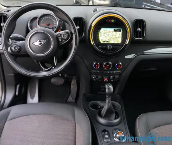 MINI COUNTRYMAN 150ch Cooper D CLIM/PDC/GPS/REGVIT/BLTH/JA/1MAIN/GAR12MOIS