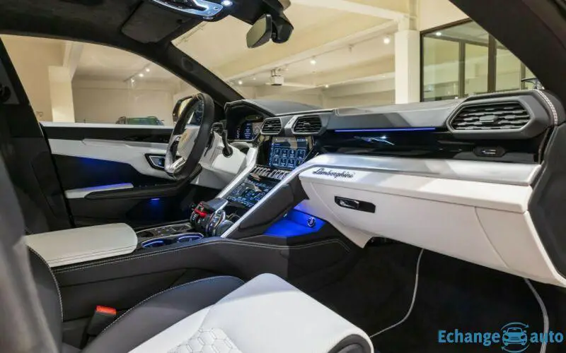 Lamborghini URUS BY NOVITEC ESTESO