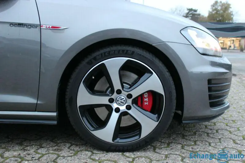 Volkswagen Golf VII GTI Performance