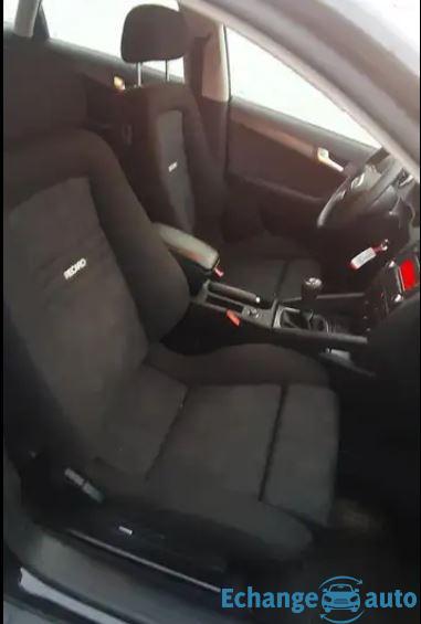 AUDI A3 1.6 102ch CLIM/JA/GAR12MOIS