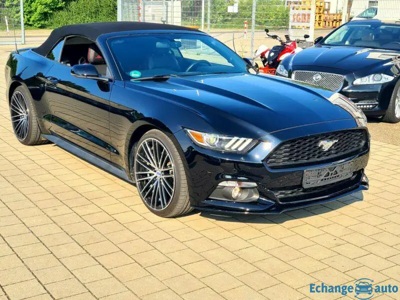 Ford Mustang V6 3.7 Premium Roush Cabrio