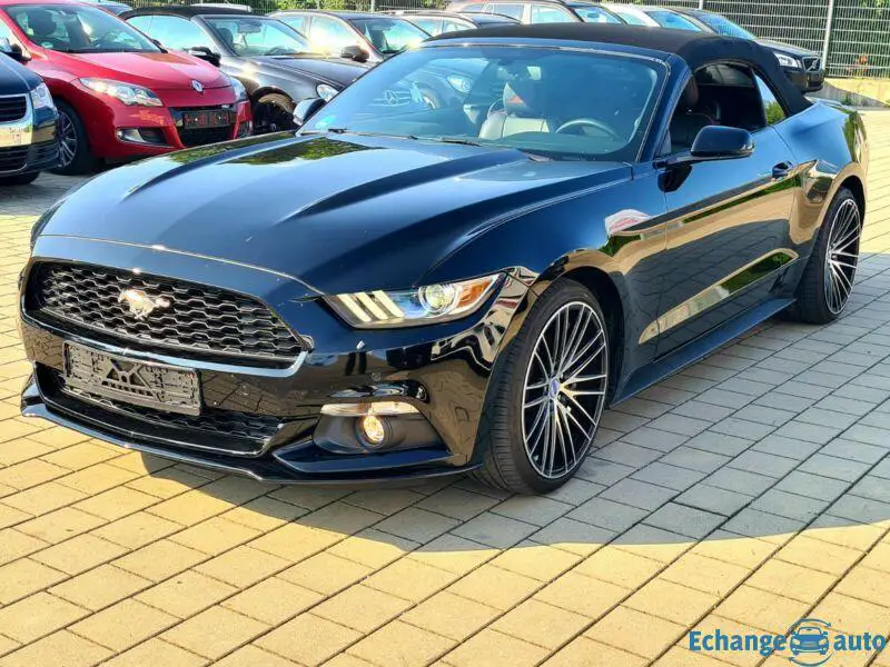Ford Mustang V6 3.7 Premium Roush Cabrio