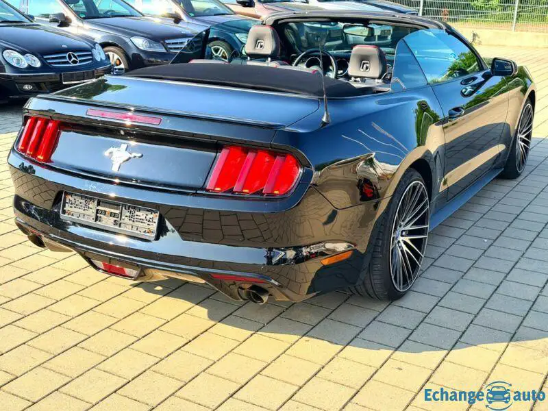 Ford Mustang V6 3.7 Premium Roush Cabrio