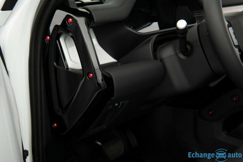 Land Rover  STARTECH Defender 90 SE