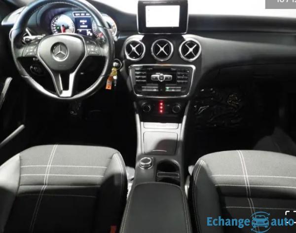 MERCEDES CLASSE A 180 CDI 7-G DCT A/SEMICUIR/CLIM/PDC/GPS/REGVIT/BLTH/PAL/GAR12MOIS