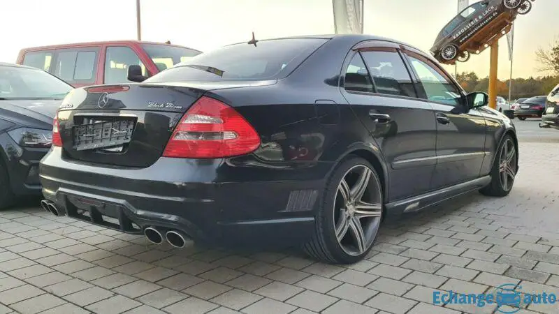 Mercedes-Benz E350 Wald Black Bison