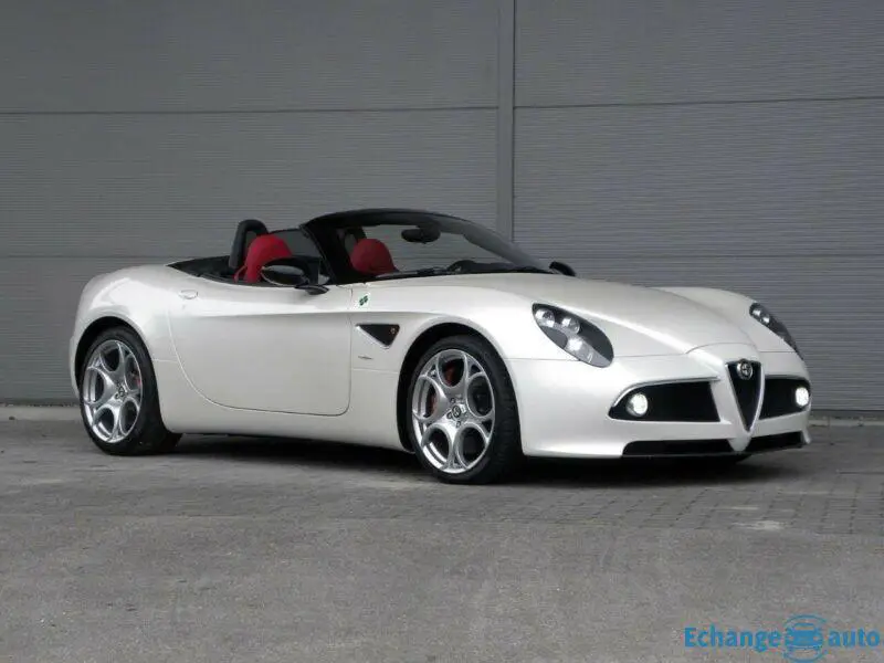 Alfa Romeo 8C Spider