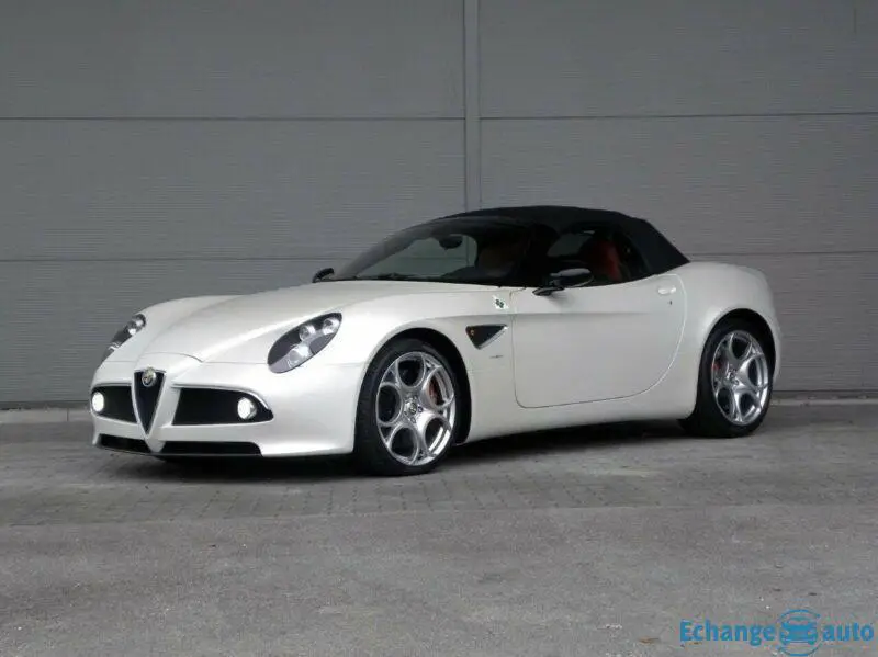 Alfa Romeo 8C Spider