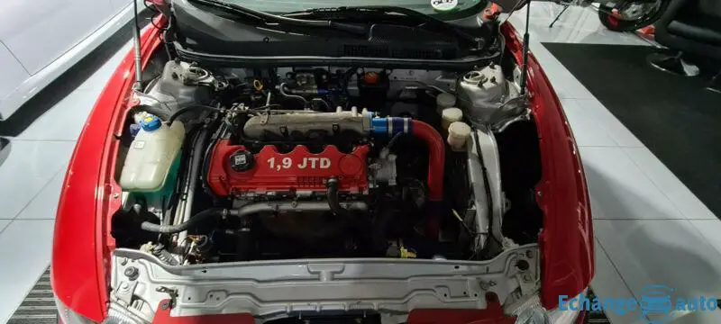 Alfa Romeo 147 1.9 JTD Cup
