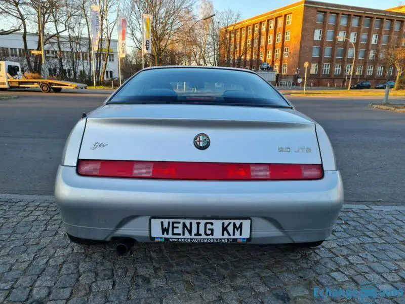 Alfa Romeo GTV Sport coupe