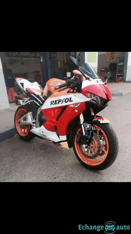 Honda cbr 600 rr