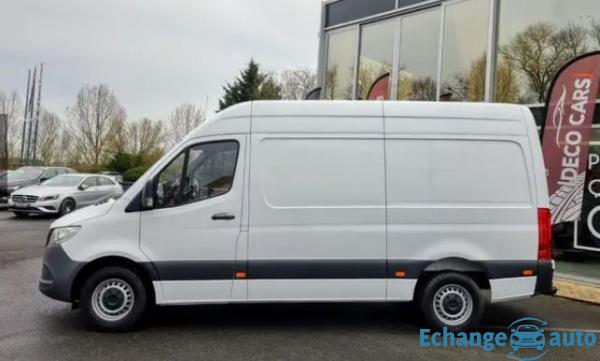 MERCEDES SPRINTER FOURGON L2H2 3PL CLIM/GPS/REGVIT/BLTH/CARPLAY/GAR12MOIS