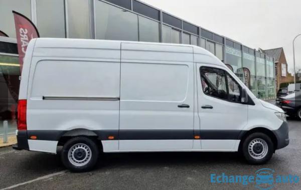 MERCEDES SPRINTER FOURGON L2H2 3PL CLIM/GPS/REGVIT/BLTH/CARPLAY/GAR12MOIS