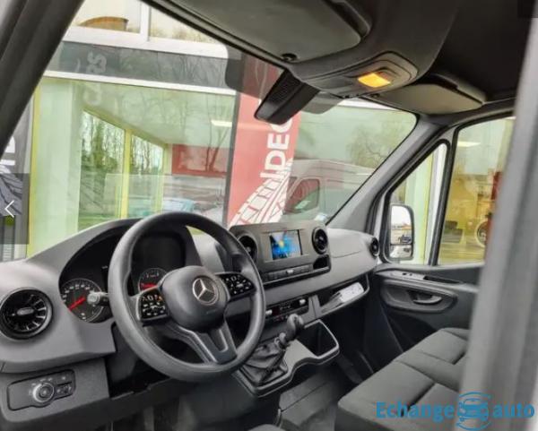 MERCEDES SPRINTER FOURGON L2H2 3PL CLIM/GPS/REGVIT/BLTH/CARPLAY/GAR12MOIS