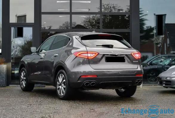 MASERATI LEVANTE d 3.0 V6 Turbo 275ch CAM/CUIRCHAUFELEC/TOIPANO/PAL/ATTACHREM/CLIM/PDC/GPS/REGVIT/BL