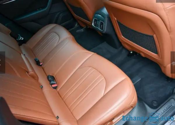 MASERATI LEVANTE d 3.0 V6 Turbo 275ch CAM/CUIRCHAUFELEC/TOIPANO/PAL/ATTACHREM/CLIM/PDC/GPS/REGVIT/BL