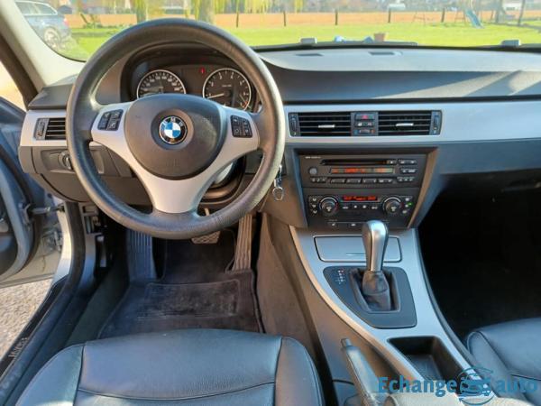 BMW SERIE 3  320i 150ch BVA/CUIRCHAUF/XENON/PDC/CLIMAUTO/JA17/GAR6M