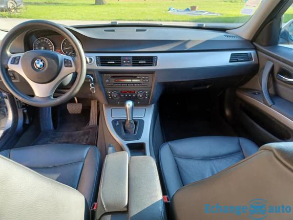 BMW SERIE 3  320i 150ch BVA/CUIRCHAUF/XENON/PDC/CLIMAUTO/JA17/GAR6M