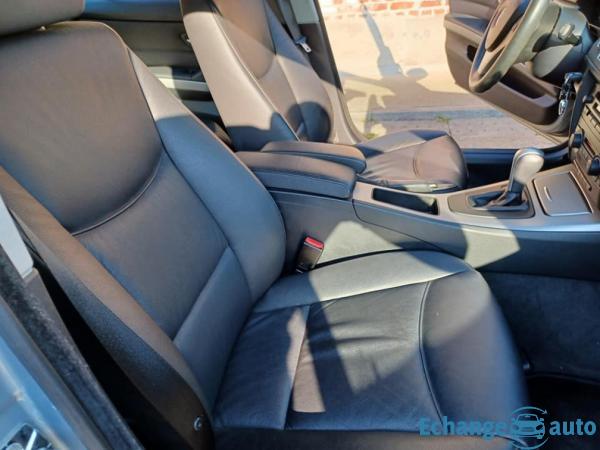 BMW SERIE 3  320i 150ch BVA/CUIRCHAUF/XENON/PDC/CLIMAUTO/JA17/GAR6M