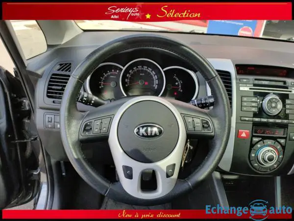 KIA VENGA Urban Chic 1.6 CRDi 115 Toit Ouvrant
