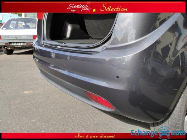 KIA VENGA Urban Chic 1.6 CRDi 115 Toit Ouvrant