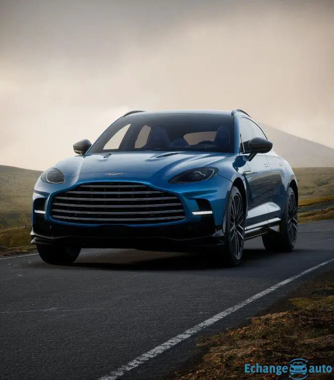 Aston Martin DBX 707 4.0 V8
