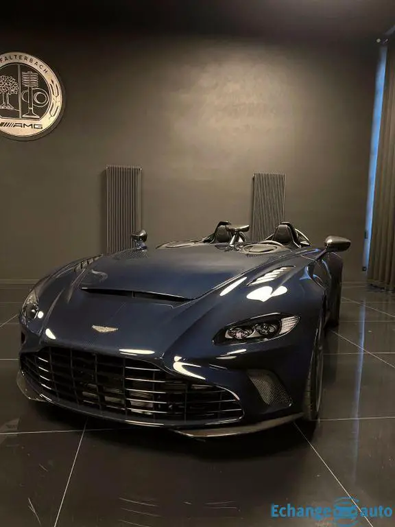 Aston Martin V12 Speedster
