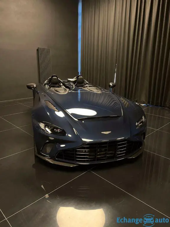 Aston Martin V12 Speedster