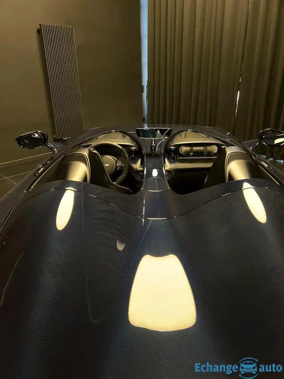 Aston Martin V12 Speedster