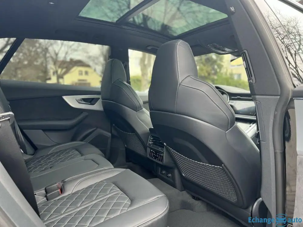 Audi Q8 50 TDI QUT S-LINE