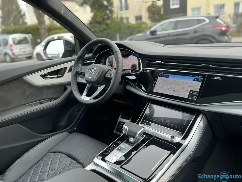 Audi Q8 50 TDI QUT S-LINE