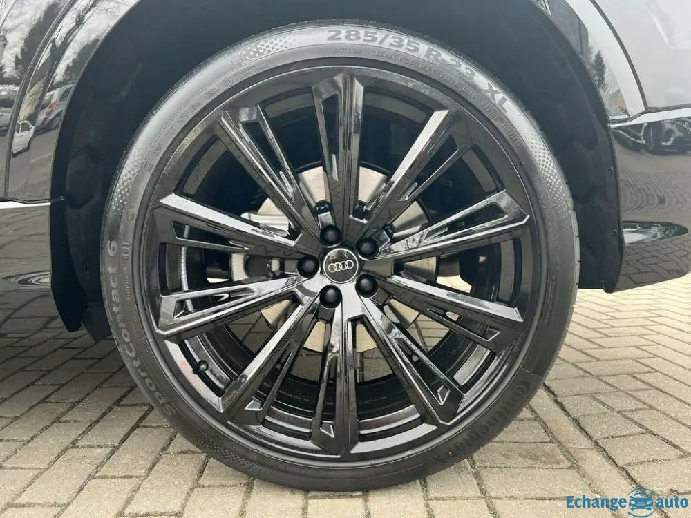 Audi Q8 50 TDI QUT S-LINE